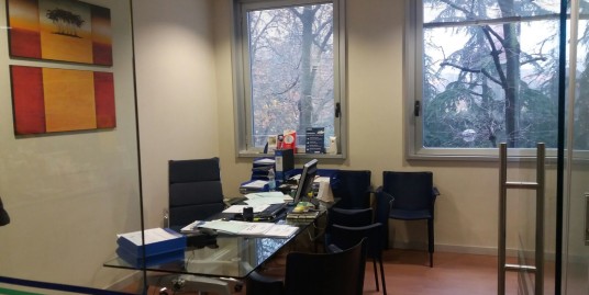 PIACENZA : UFFICIO DI 230 MQ ZONA STAZIONE FS