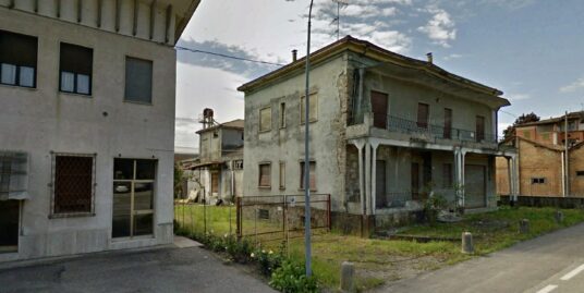 LUGAGNANO (PC) : PALAZZINA UFFICI CON MAGAZZINO