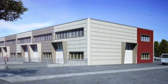 PIACENZA : VENDESI CAPANNONE DI 10.000 MQ SU GRANDE AREA DI 60.000 MQ