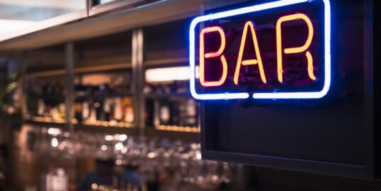 PIACENZA : CEDESI BAR IN ZONA PIAZZA CAVALLI