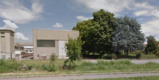 ZONA CODOGNO : FONDO IMMOBILIARE VENDE CAPANNONE DI 650 MQ CIRCA