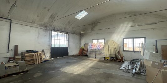 ZONA CAORSO AFFITTASI MAGAZZINO DI 1.500 MQ