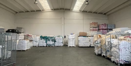 PONTENURE : CAPANNONE DI 350 MQ