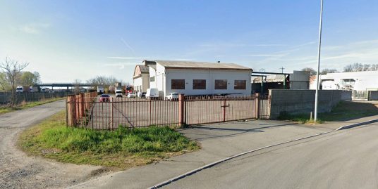 GUARDAMIGLIO : CAPANNONE DI 1.300 MQ SU LOTTO DI 10.000 MQ