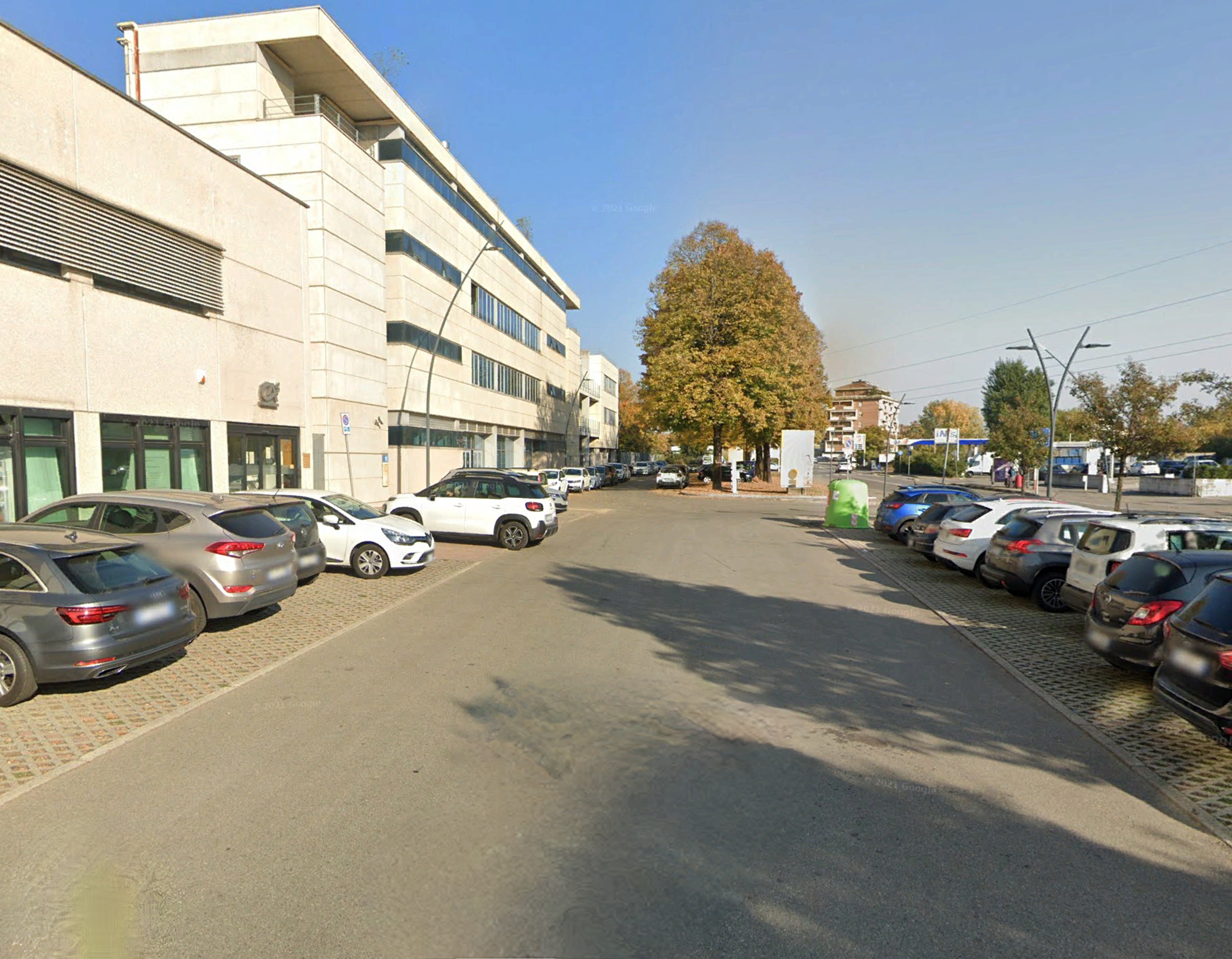 PARMA : UFFICIO IN AFFITTO